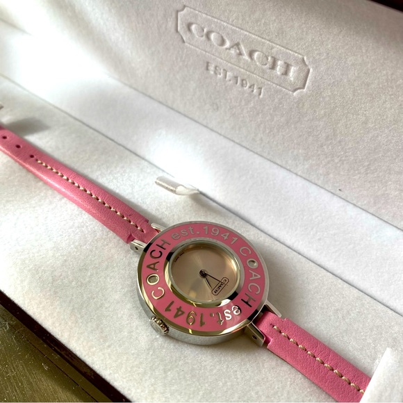 VINTAGE COACH LADIES WATCH PINK TONE EST.1941 SWISS QUARTZ - Picture 2 of 11